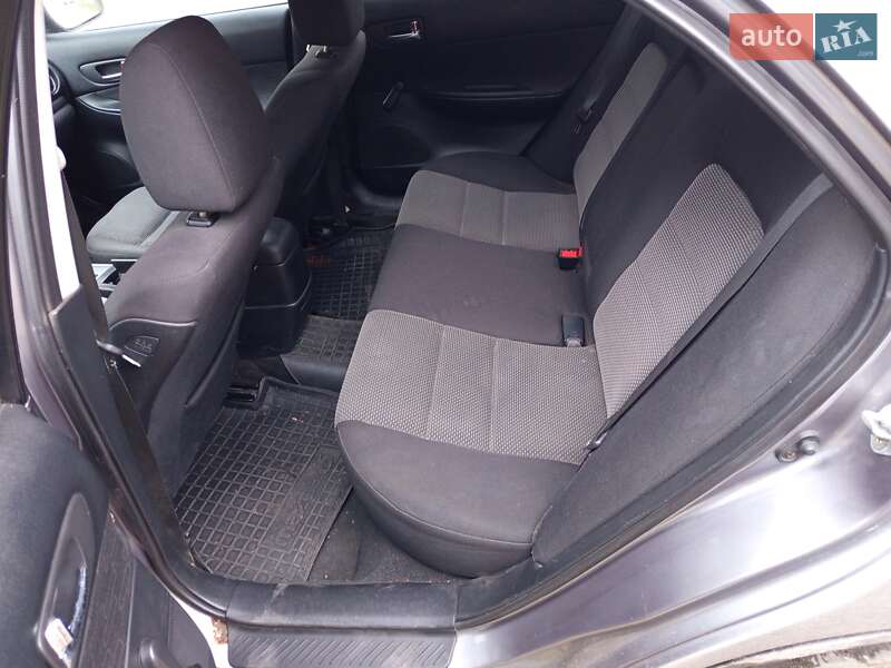 Седан Mazda 6 2003 в Тернополе