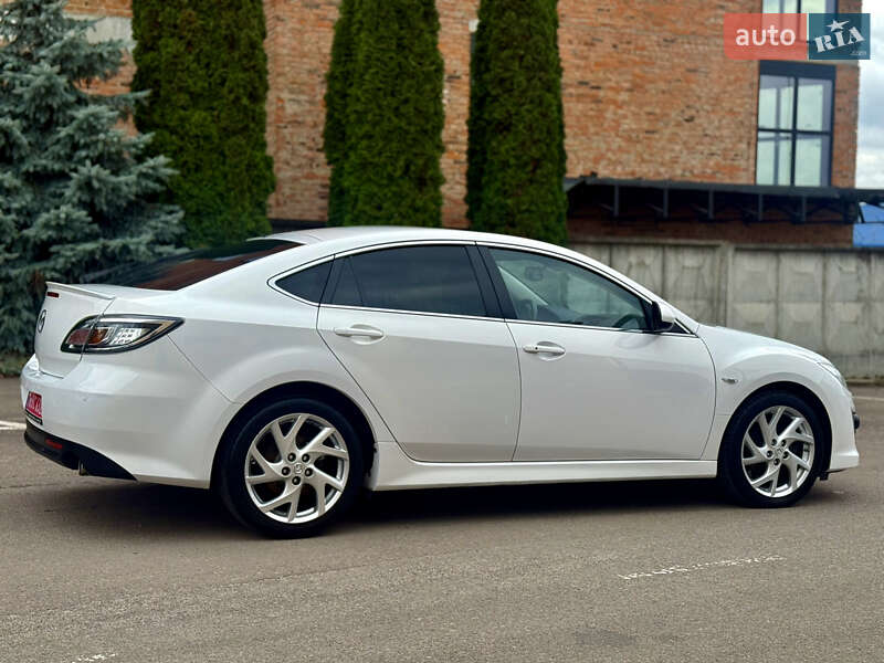 Лифтбек Mazda 6 2011 в Ровно