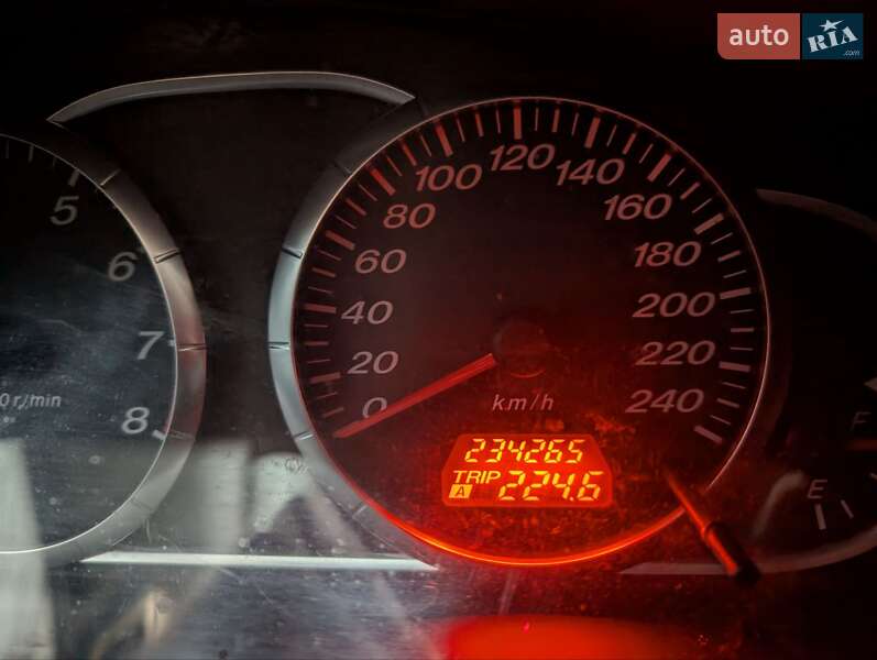 Універсал Mazda 6 2006 в Рівному