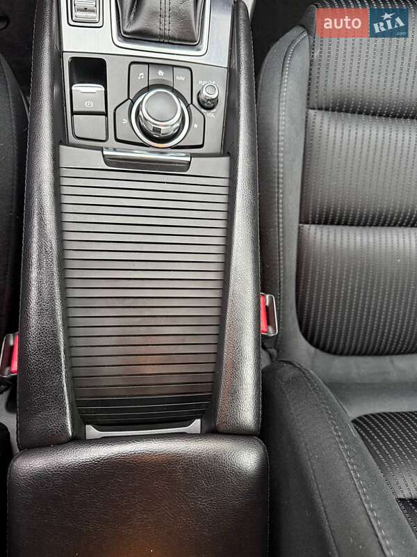 Седан Mazda 6 2017 в Каменец-Подольском