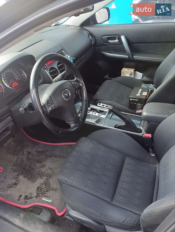 Седан Mazda 6 2006 в Черновцах