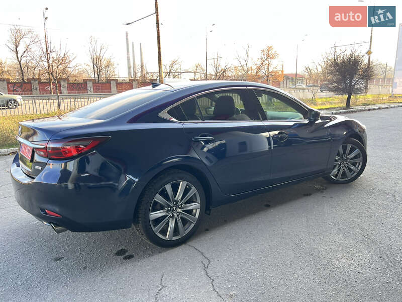 Седан Mazda 6 2018 в Днепре