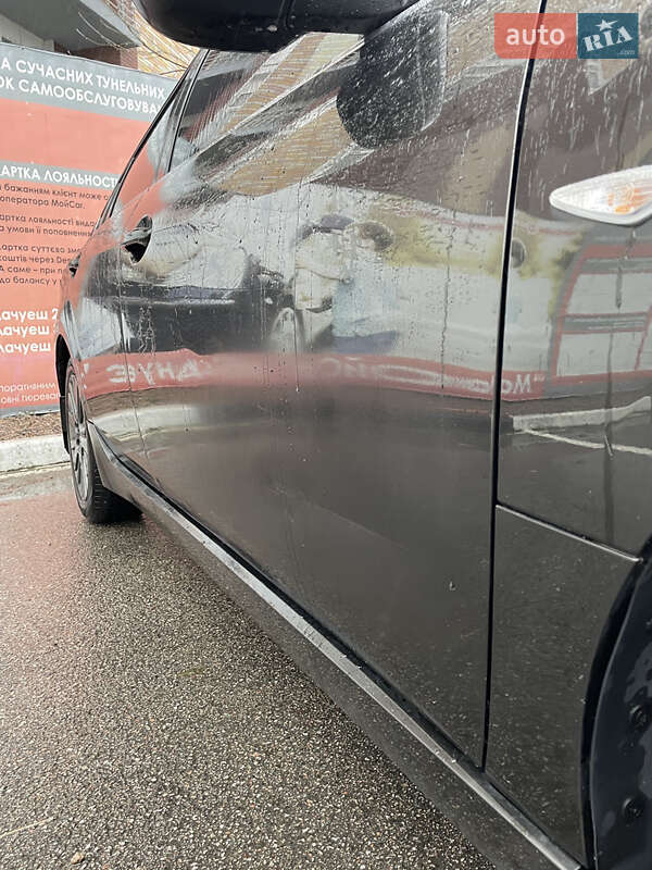 Седан Mazda 6 2008 в Киеве