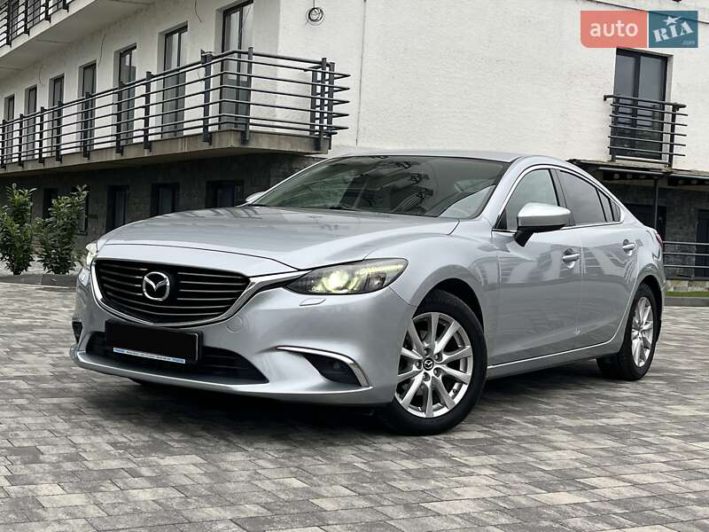 Седан Mazda 6 2016 в Мукачево
