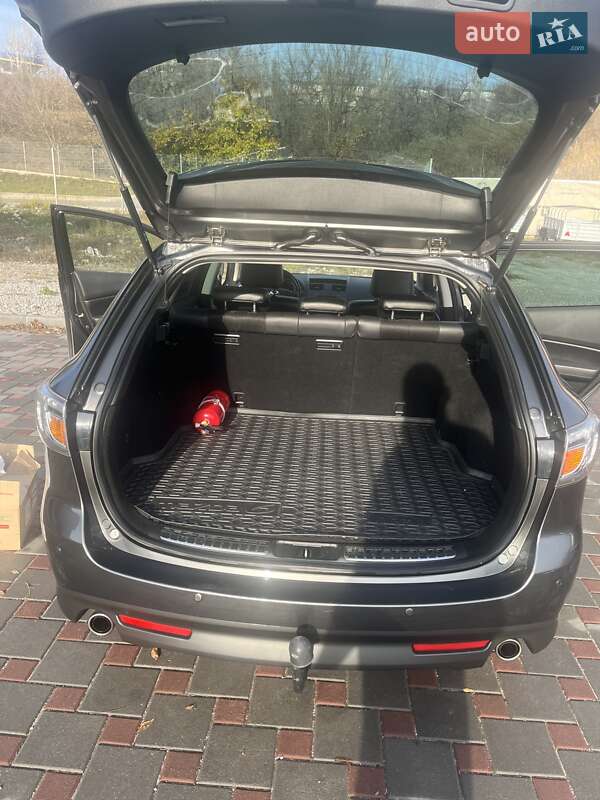 Універсал Mazda 6 2010 в Запоріжжі