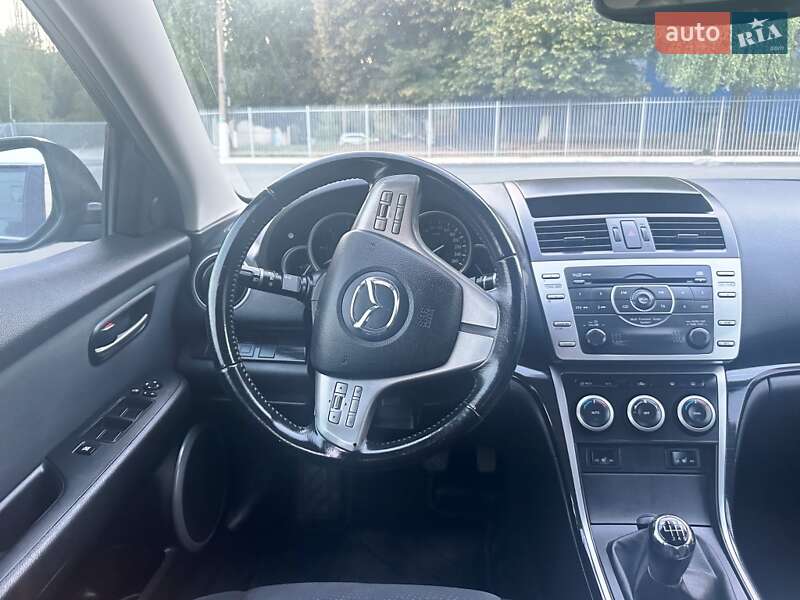 Седан Mazda 6 2008 в Запорожье