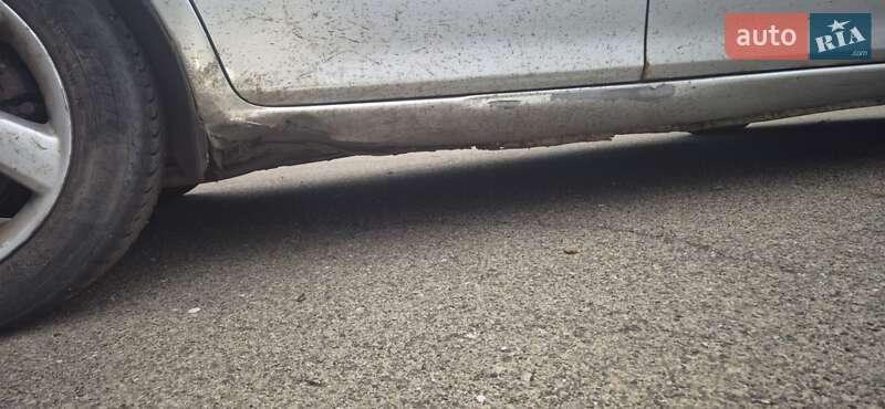 Седан Mazda 6 2004 в Киеве