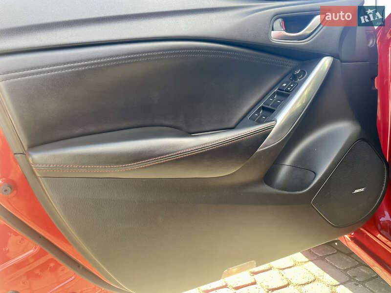 Седан Mazda 6 2014 в Тернополе