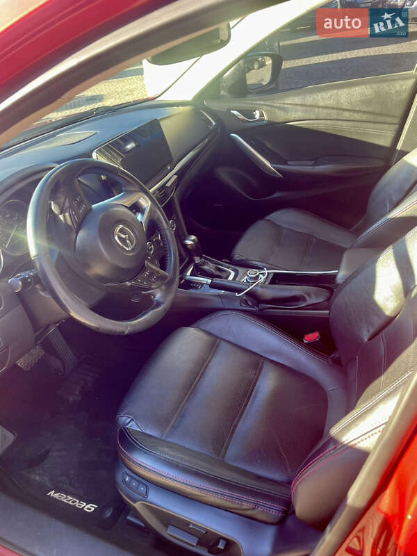 Седан Mazda 6 2014 в Тернополе