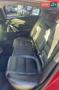 Седан Mazda 6 2014 в Тернополе