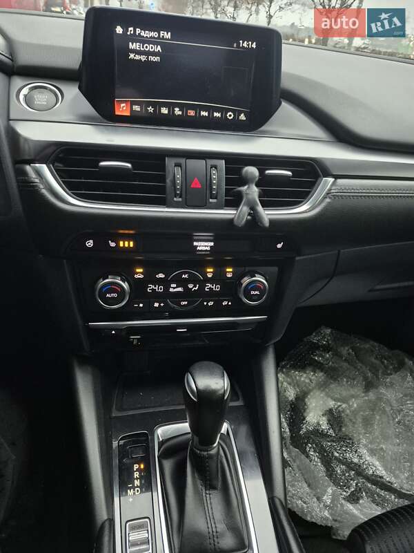 Седан Mazda 6 2017 в Киеве