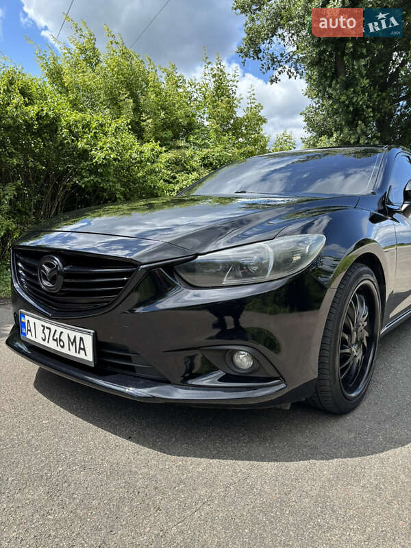Седан Mazda 6 2015 в Киеве