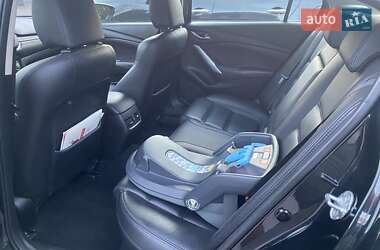 Седан Mazda 6 2015 в Тернополе