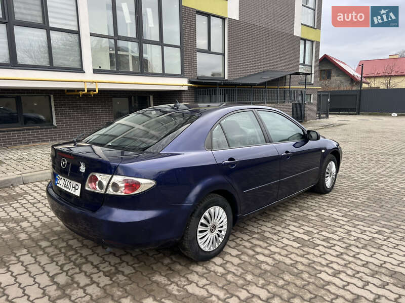Седан Mazda 6 2002 в Жовкве