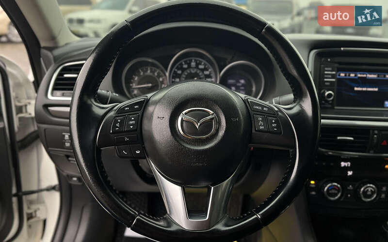 Седан Mazda 6 2012 в Мукачевому