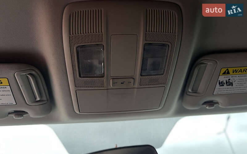 Седан Mazda 6 2012 в Мукачевому