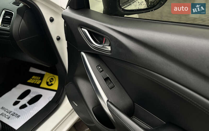 Седан Mazda 6 2012 в Мукачевому