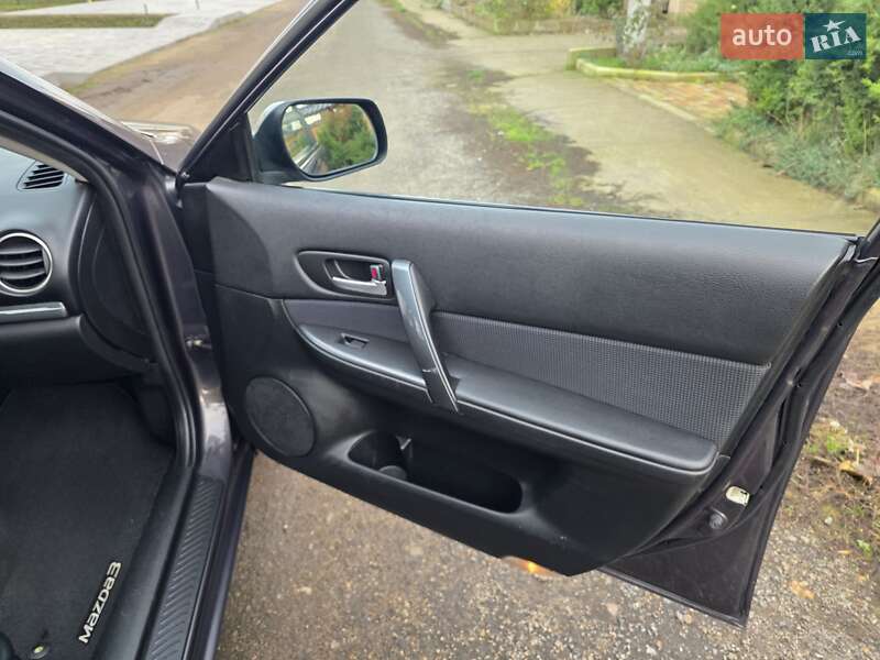 Седан Mazda 6 2006 в Одесі