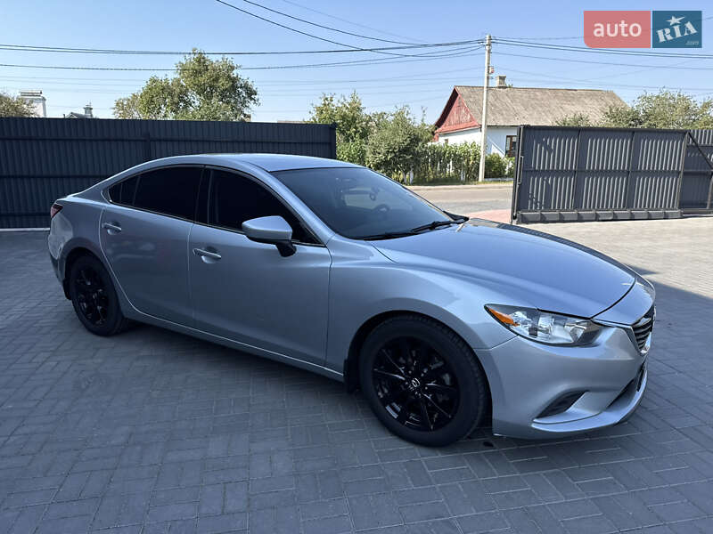 Седан Mazda 6 2016 в Костополе
