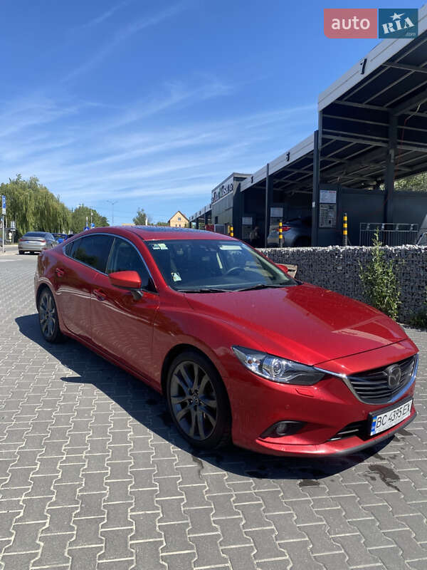 Седан Mazda 6 2014 в Львові