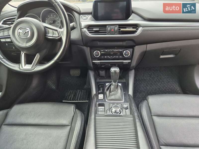 Седан Mazda 6 2016 в Києві