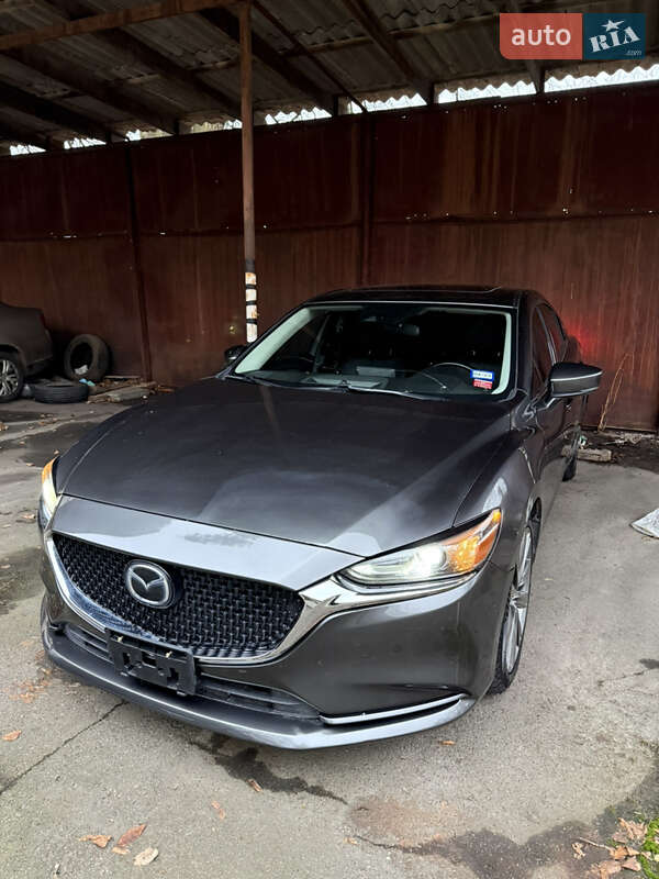 Седан Mazda 6 2018 в Киеве
