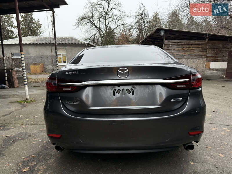 Седан Mazda 6 2018 в Киеве