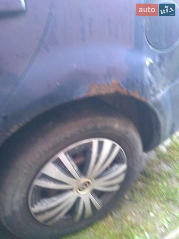 Лифтбек Mazda 6 2002 в Тернополе