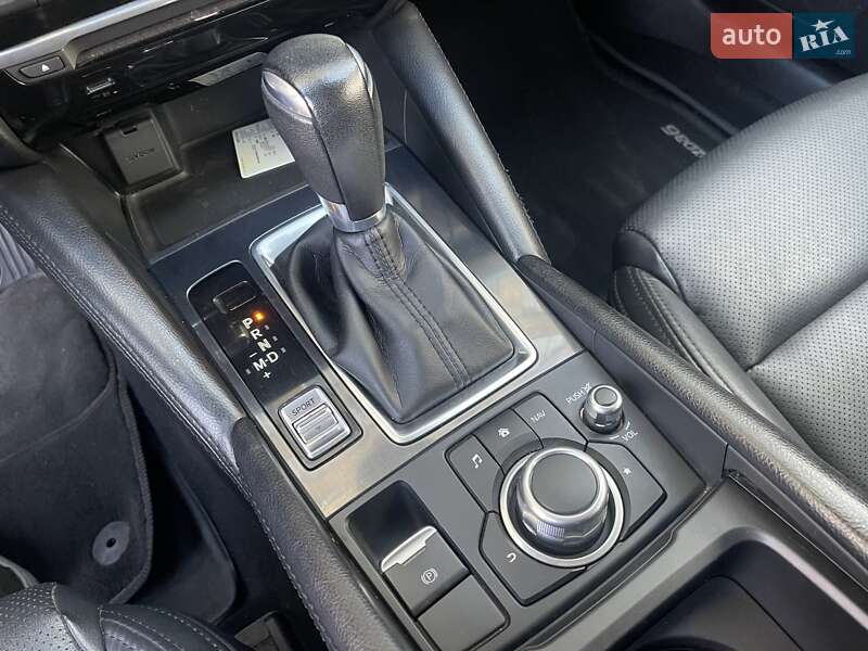 Седан Mazda 6 2016 в Николаеве