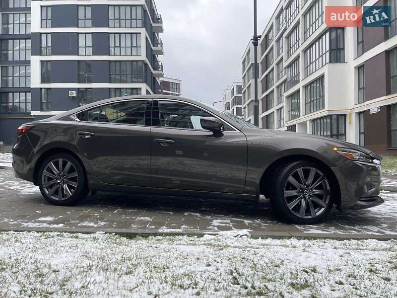 Седан Mazda 6 2018 в Львові
