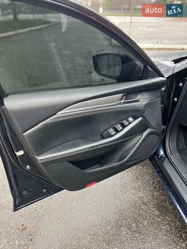 Седан Mazda 6 2018 в Кропивницькому