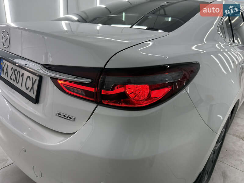 Седан Mazda 6 2019 в Киеве