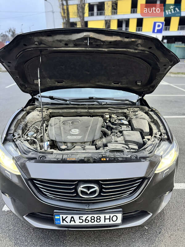 Седан Mazda 6 2015 в Киеве