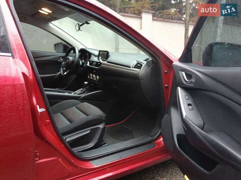 Седан Mazda 6 2017 в Киеве