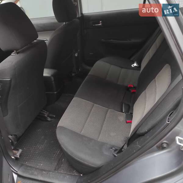 Универсал Mazda 6 2003 в Киеве фото 4 Универсал Mazda 6 2003 в Киеве