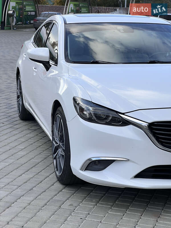 Седан Mazda 6 2015 в Кропивницком