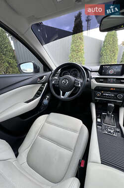Седан Mazda 6 2015 в Кропивницком