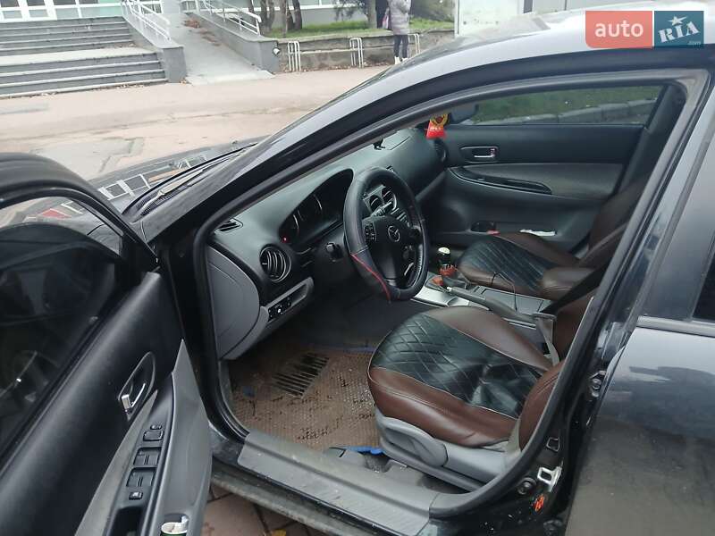 Седан Mazda 6 2005 в Черкасах