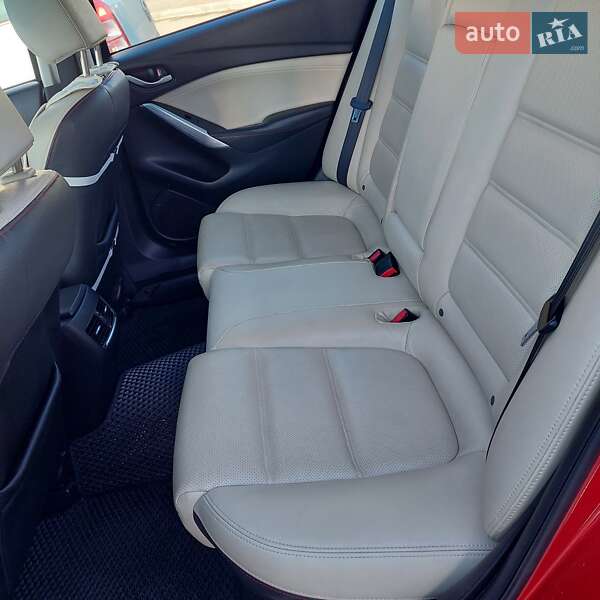 Седан Mazda 6 2013 в Львове