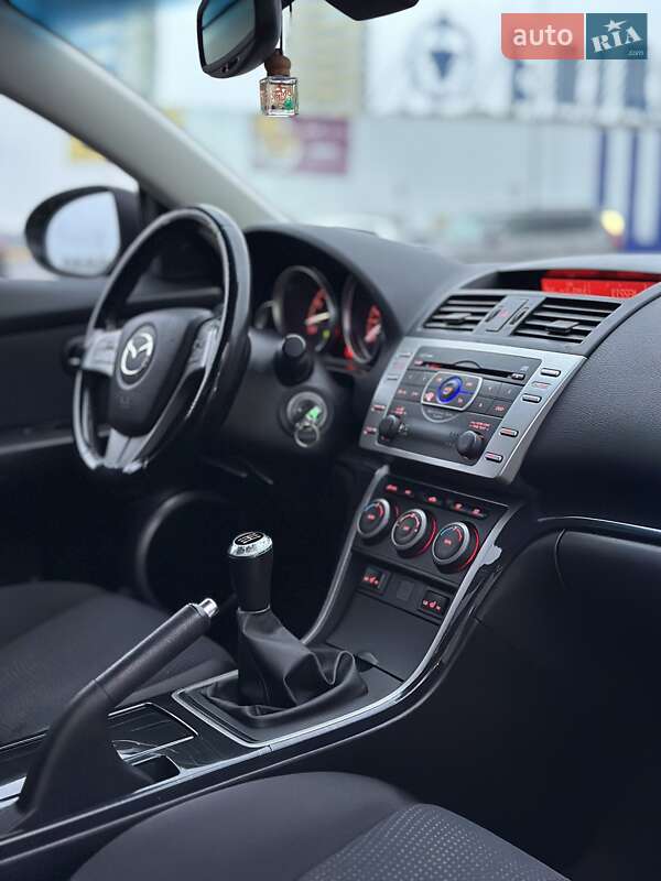 Ліфтбек Mazda 6 2008 в Одесі фото 16 Ліфтбек Mazda 6 2008 в Одесі