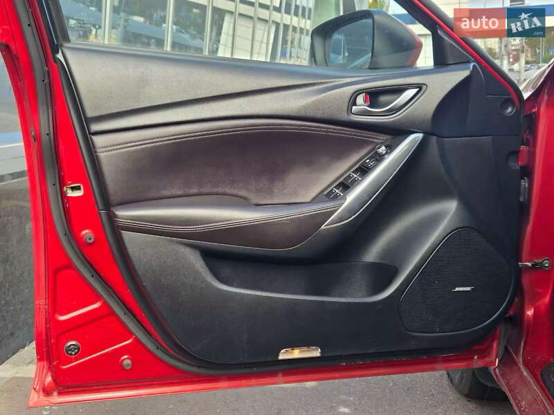 Универсал Mazda 6 2017 в Киеве фото 11 Универсал Mazda 6 2017 в Киеве