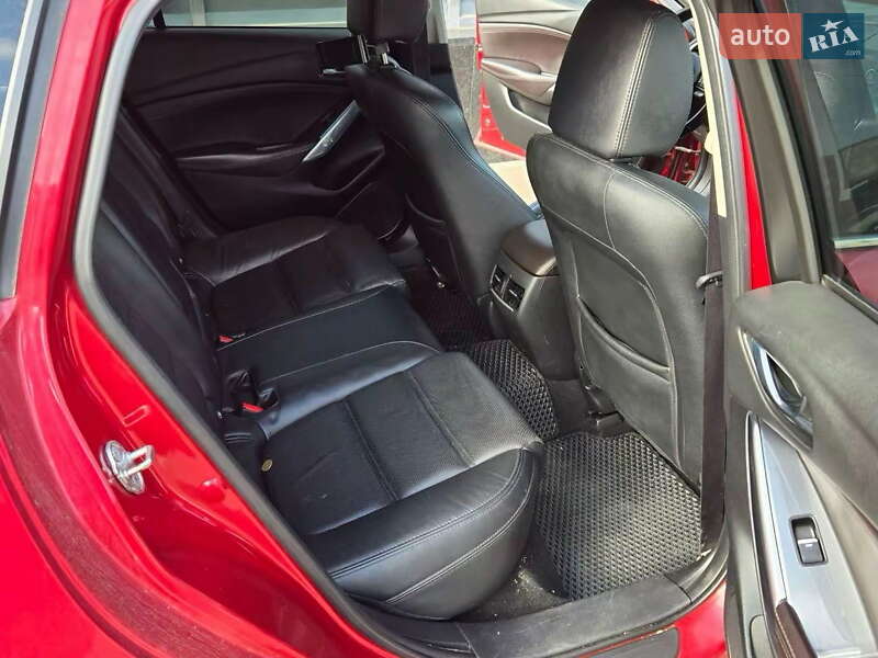 Универсал Mazda 6 2017 в Киеве фото 18 Универсал Mazda 6 2017 в Киеве