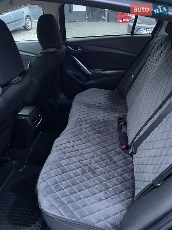 Седан Mazda 6 2012 в Ивано-Франковске