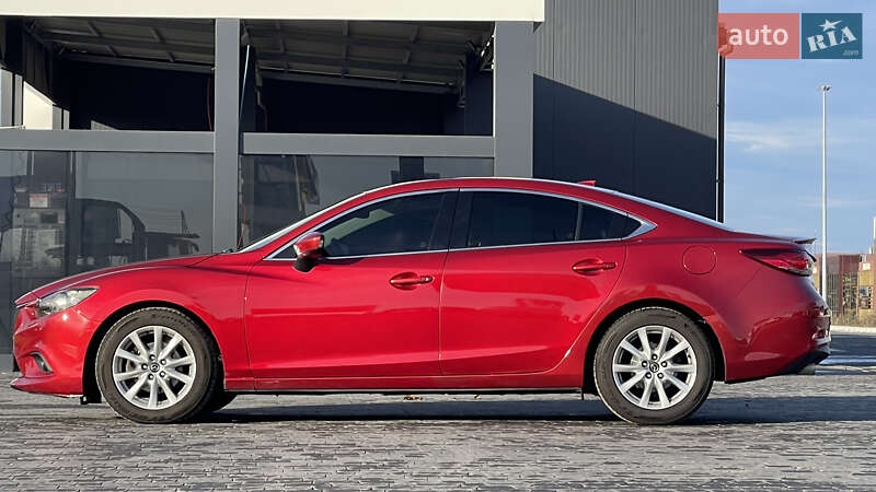 Седан Mazda 6 2014 в Львові