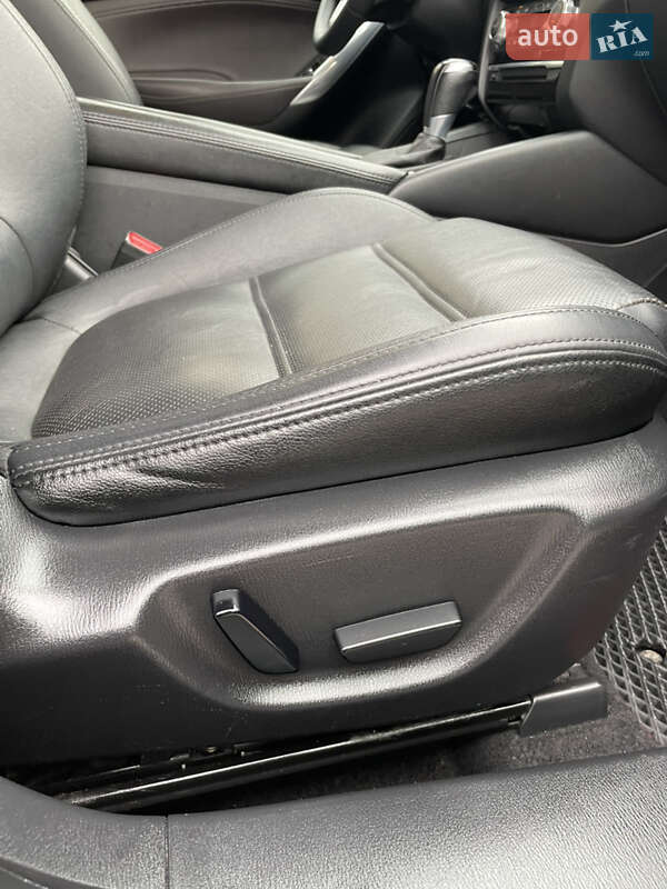 Универсал Mazda 6 2015 в Казатине