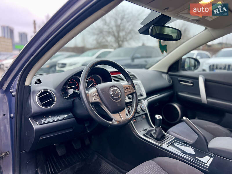 Лифтбек Mazda 6 2009 в Киеве фото 16 Лифтбек Mazda 6 2009 в Киеве