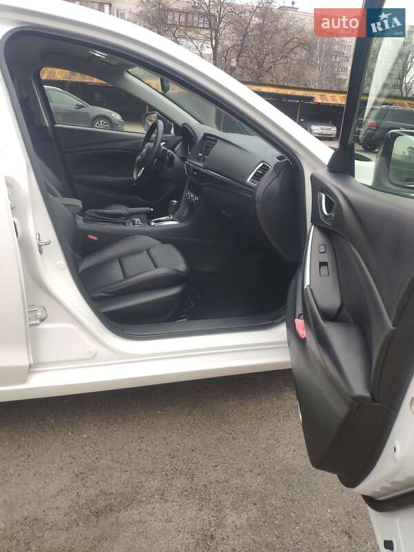 Седан Mazda 6 2014 в Києві