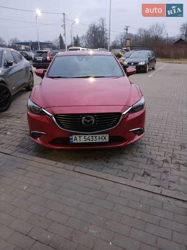 Седан Mazda 6 2015 в Надвірній
