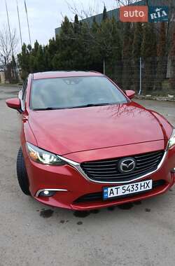 Седан Mazda 6 2015 в Надворной