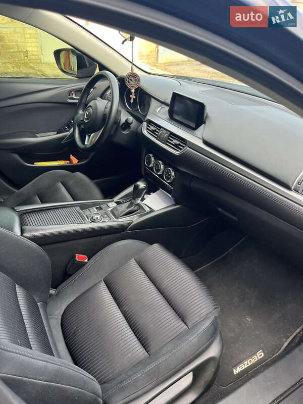 Седан Mazda 6 2015 в Нікополі